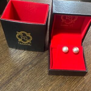 Trax NYC NWOT Sterling Silver Pearl Stud Earrings - White